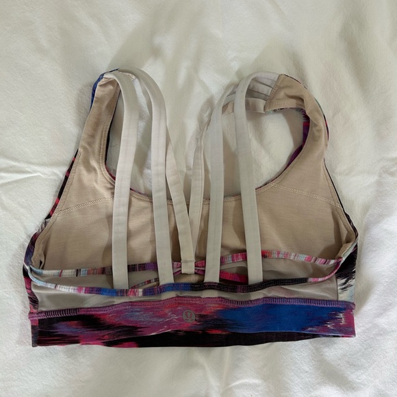 Rare Lululemon Sports Bra - Picture 2 of 2